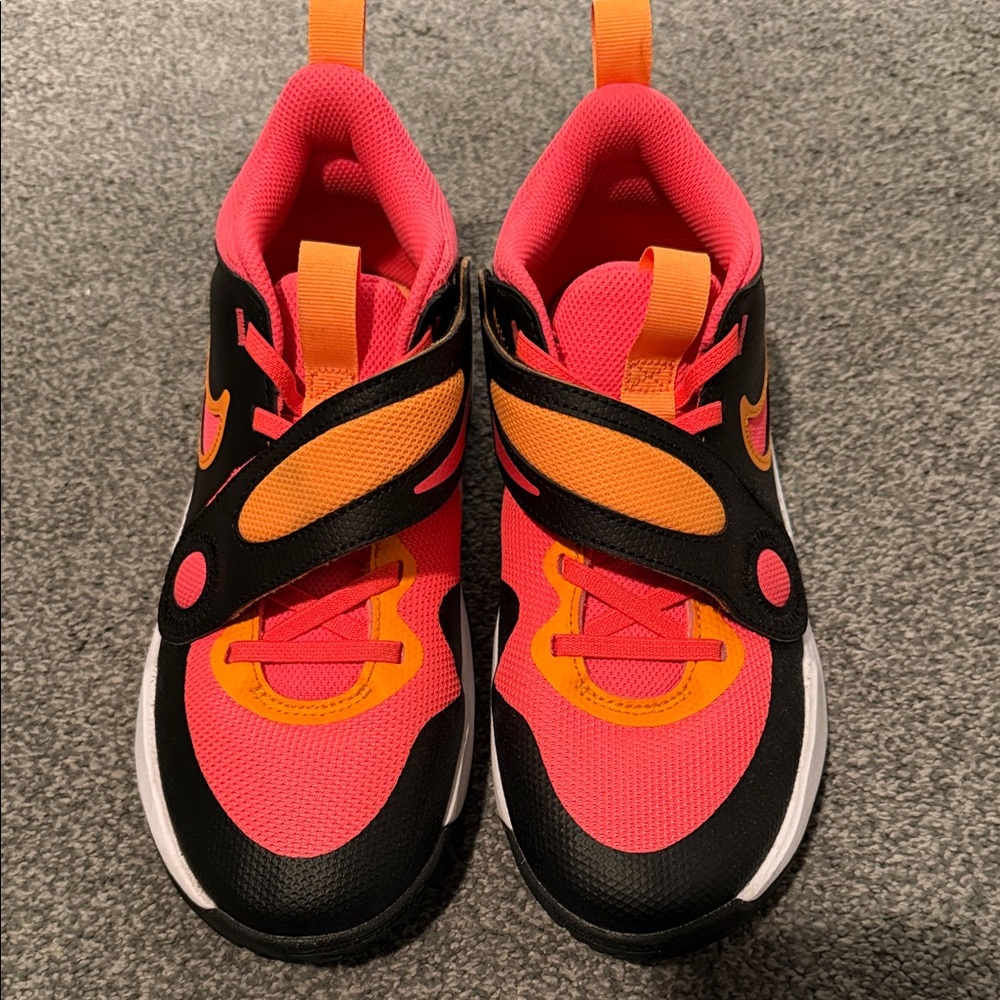 Nike Team Hustle D 11 Basketball Shoe
